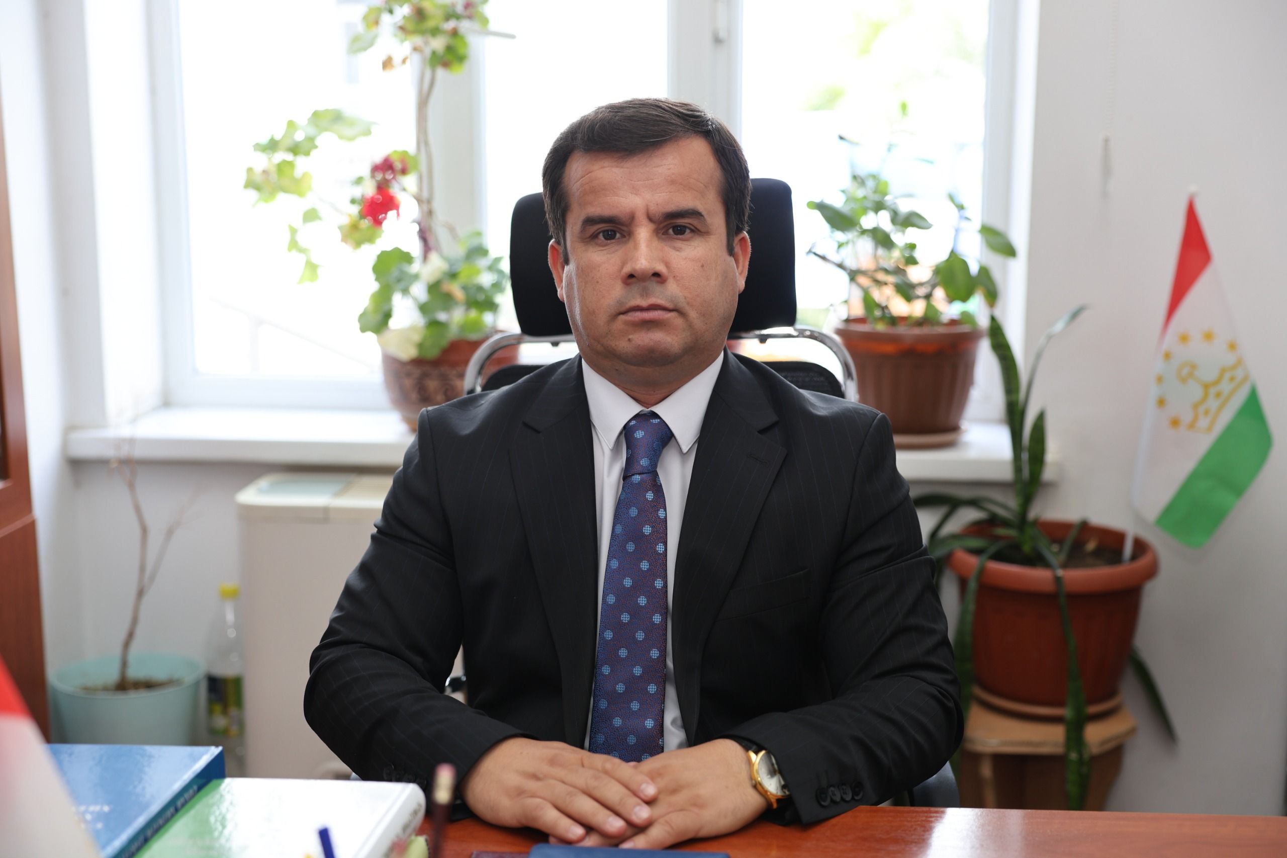 Сарҳатзода Баҳром Исмат